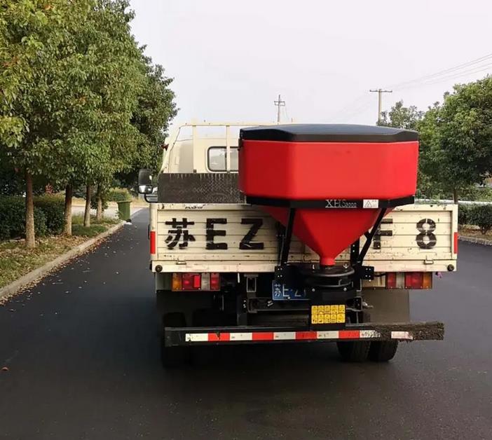 皮卡不銹鋼融雪撒鹽機(jī) 后掛式撒鹽機(jī)