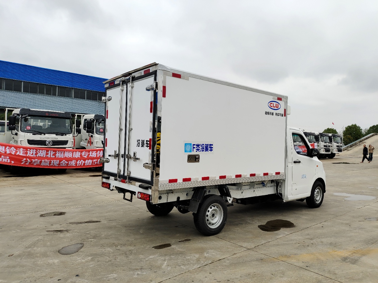 吉利 F1E純電動冷藏車